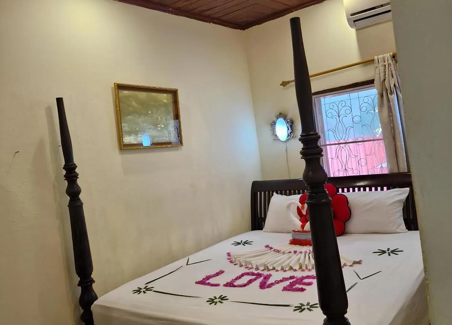 Sakura Wood House Hotel Luang Prabang 4*,  Laos