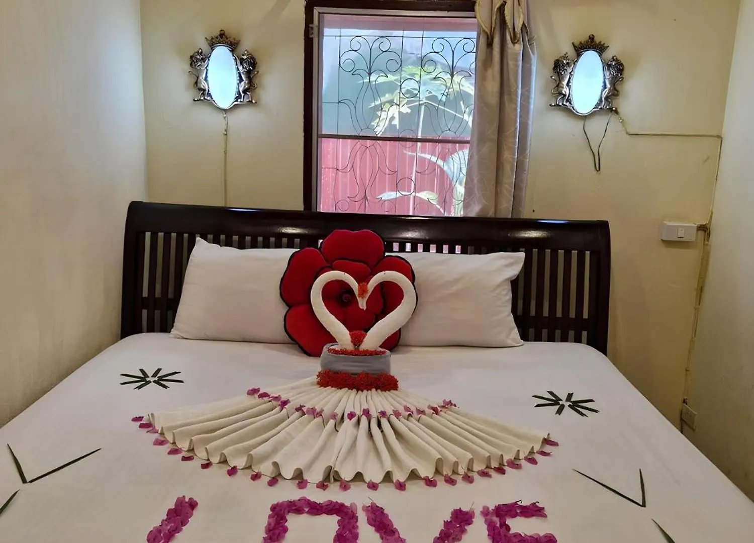 Sakura Wood House Hotel Luang Prabang 4*,  Laos