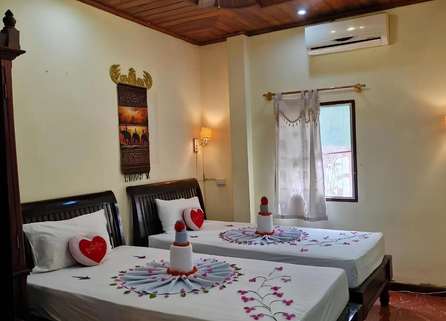 Sakura Wood House Hotel Luang Prabang